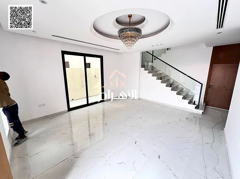 Directly from the owner, a villa with registration and ownership fees, on a main street, finished by a person close to all services, in the most upsca63900508283779113