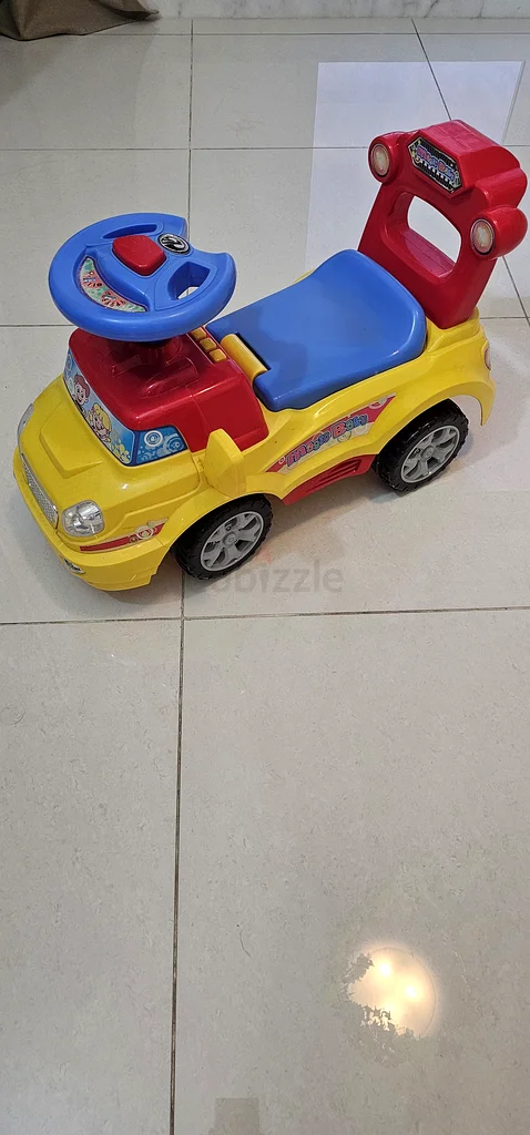 Exciting Kids Ride-On Car - Fun and Adventure Await!63208382392707114