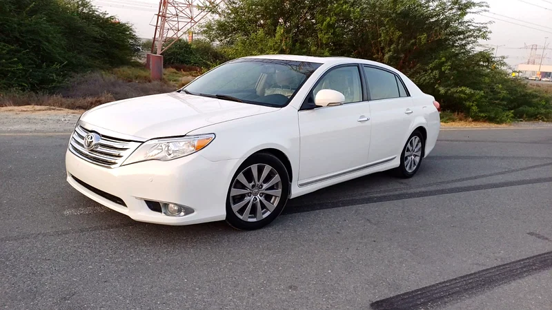 TOYOTA AVALON 2011 GCC SPACE LIMITED WITH SUNROOF LEATHER SITES CROSS CONTROL VERY CLEAN CAR63147207509763113