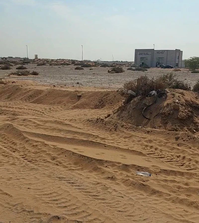For sale: A plot of land in the Emirate of Sharjah, Al Sajaa Al Hanou Al Jalil area.63196115739395112