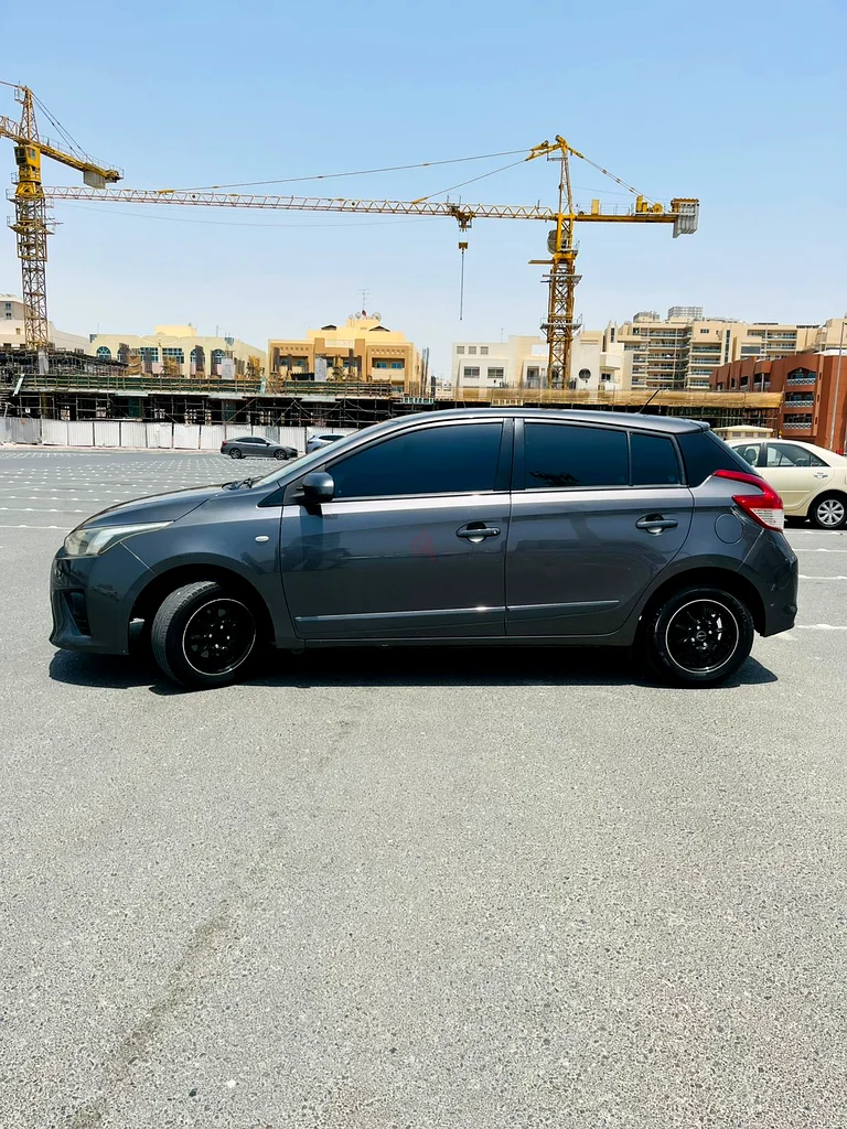 2015 Toyota Yaris SE Hatchback | Only 26,641 km | Family Used | Excellent Condition63147688204673112