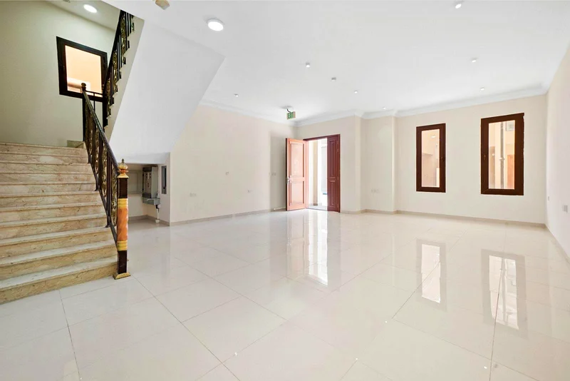 Investment Villa | Staff Accommodation63239068052993113
