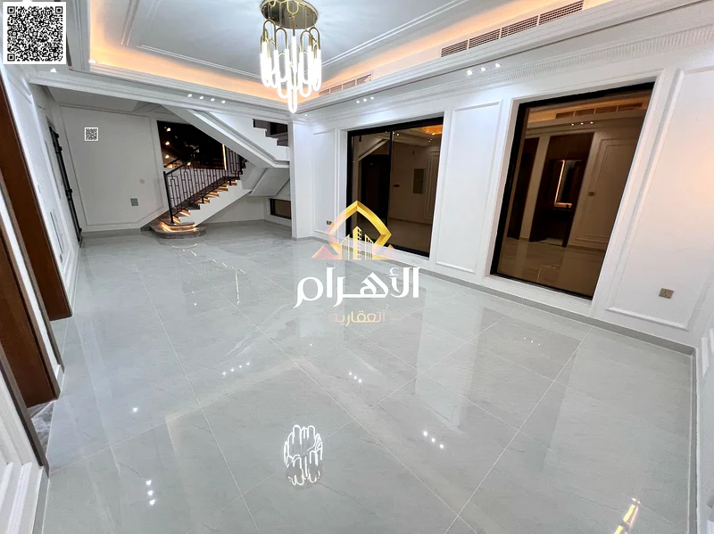 🏡✨ Own your dream villa and invest in a sophisticated style in a luxurious villa in the heart of Ajman "at a price including fees✨🏡63900819296130113