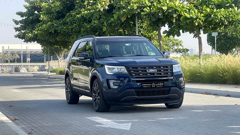 Ford Explorer XLT, fully optioned and in perfect condition63156539568386112