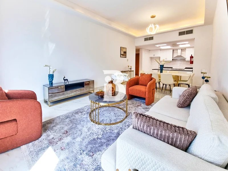 2 bedrooms | Near Metro | Upgrade Available63936255295746110