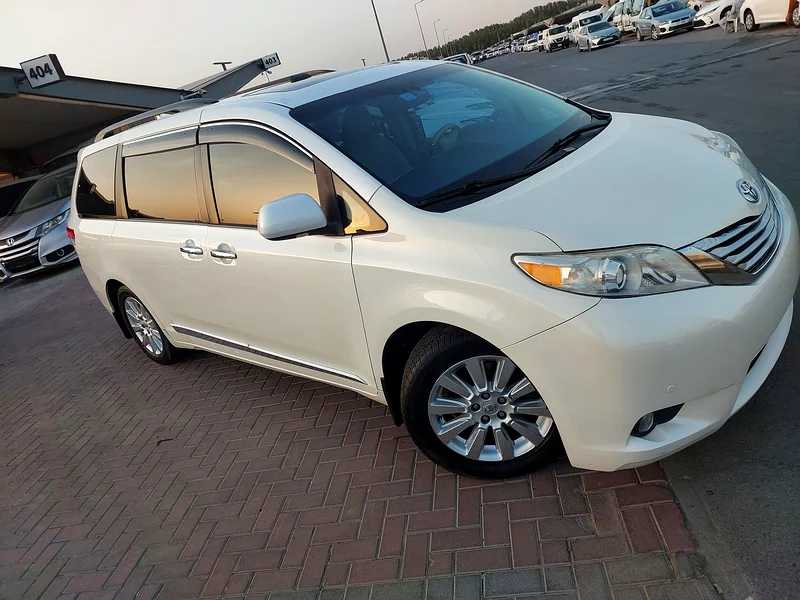 Toyota Sienna American 2011 full limited63148650066307111