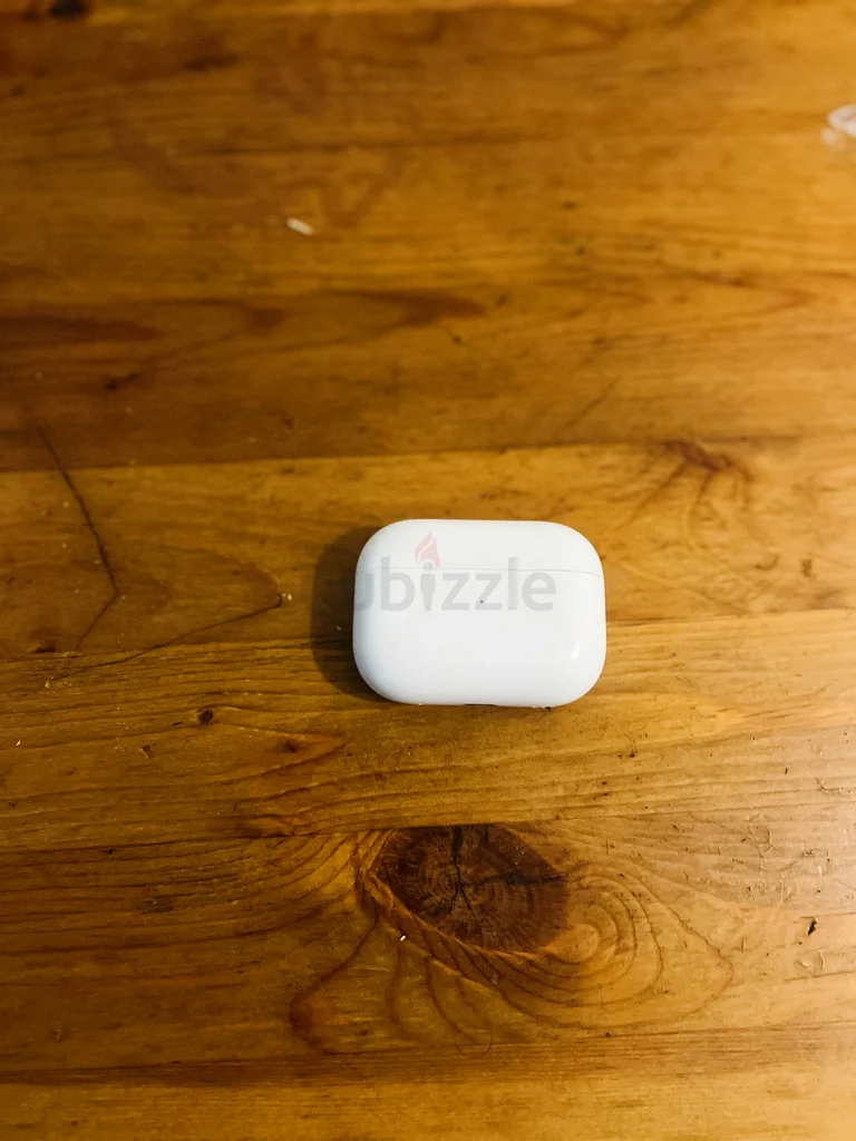 Apple AirPods 2nd Generation – Excellent Condition.63179380693506111