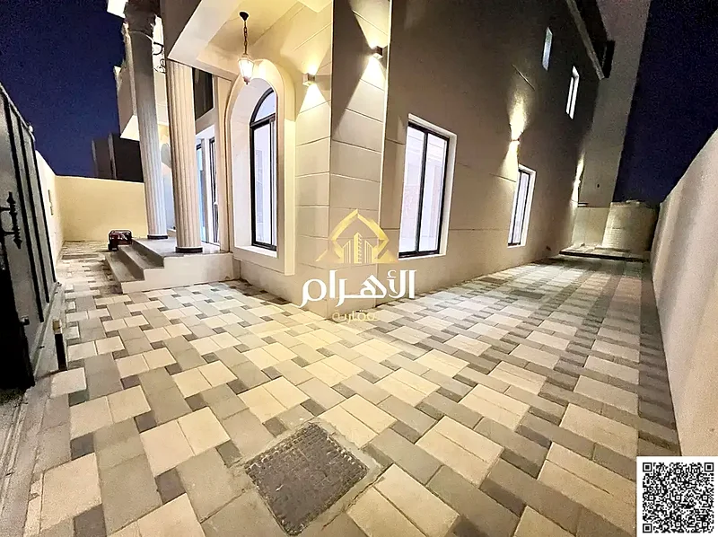 فيلا للبيع في الحيلو 2 فيلات متضمنة رسوم التسجيل، ملكية حرة لجميع الجنسيات63900608552579111