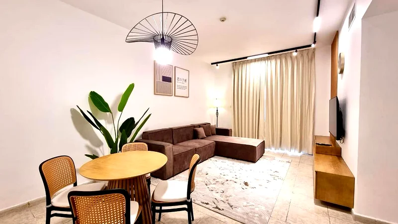 Spacious 1 BR In Diamond Views2 | All Bills Included63835097239171112