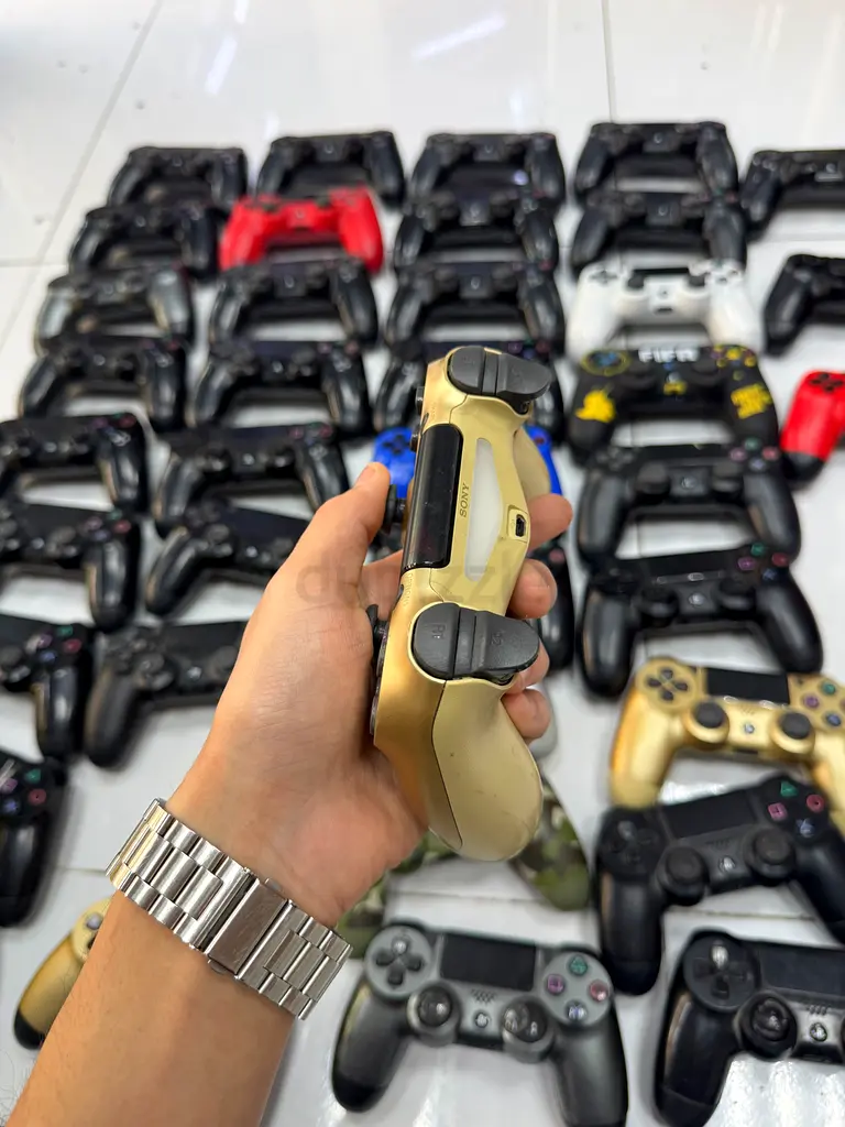 Ps4 broken controllers63229685321090113
