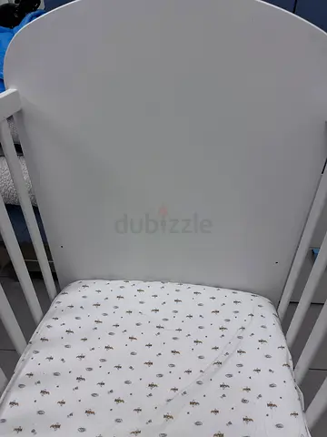 Baby crib