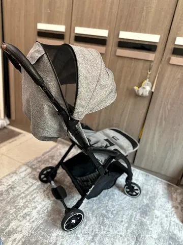 Leclerc influncer cabin approval stroller