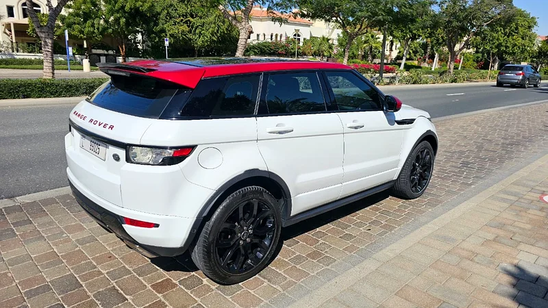 Land Rover Range Rover Evoque R-Dynamic ( 1 of 1 in UAE / Special Order ) 2015 Model GCC Specs63160160687363112