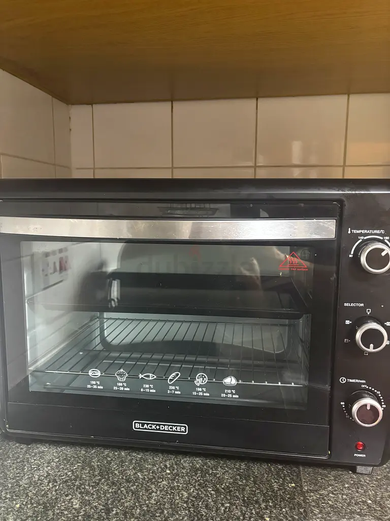 70 lit BLACK  decker OTG63247748365186111