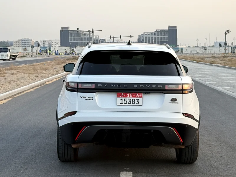 Velar 2018 R Dynamic V4 perfect condition63159256381571114
