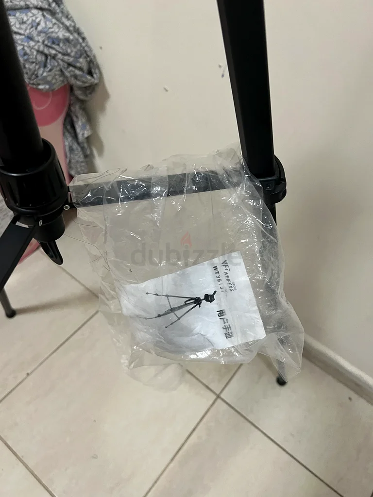 حامل ثلاثي من ويفنغ طراز WT-3560 عالي الجودة للحصول على لقطات ثابتة!63234613764866111