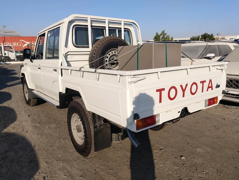 TOYOTA LAND CRUISER LC79DC 4.2D 202563137336745346113