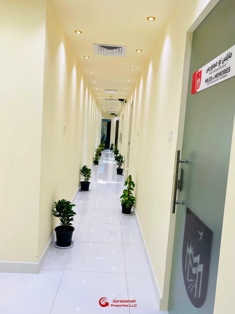 Discover Your New Workspace – Affordable and Professional63401964689282112