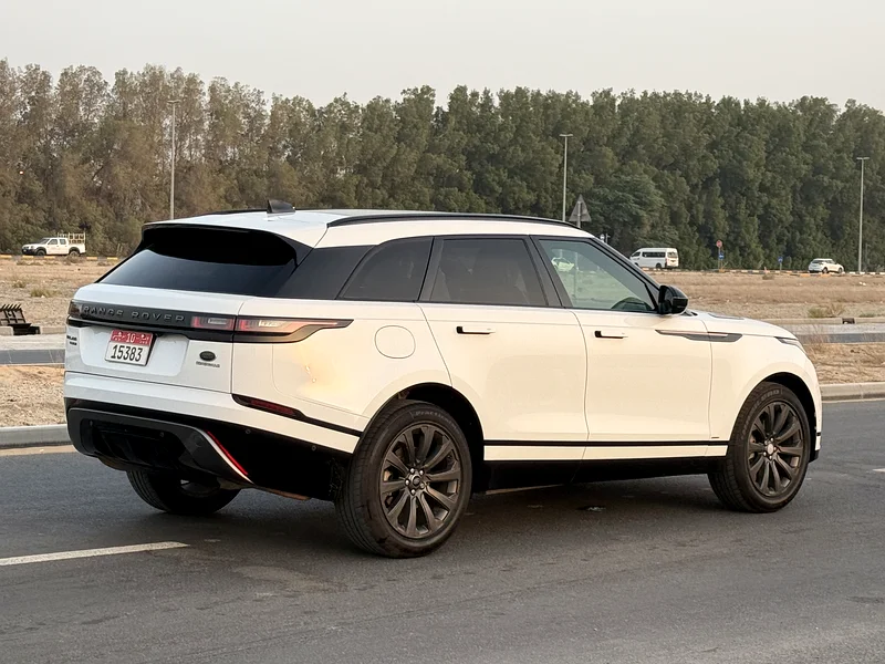 Velar 2018 R Dynamic V4 perfect condition63159256381571113