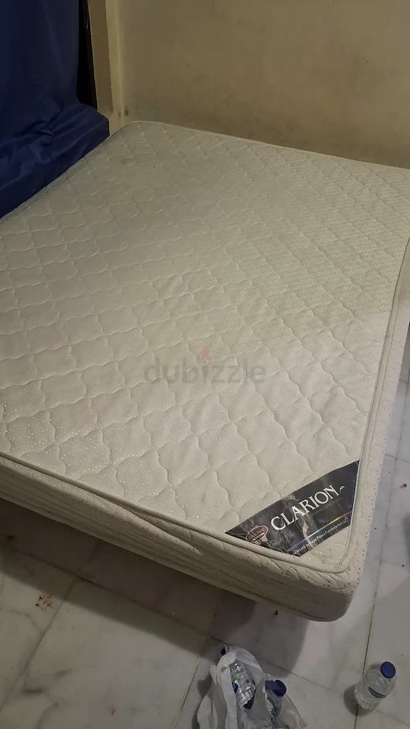 Comfortable Queen Size Mattress for Sale!63217332864386111