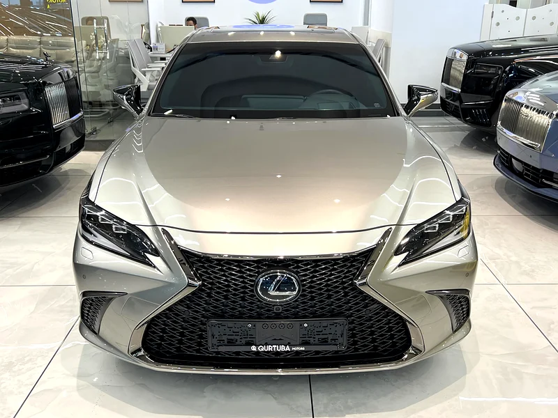 2019 Lexus ES-Series 350 F SPORT | GCC Specs63168495361026113