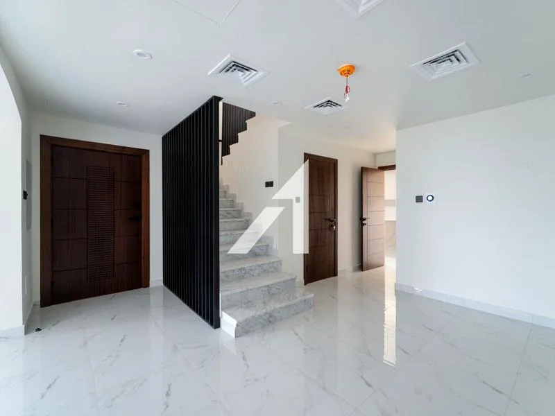 High-End Upgrades | Elegant Upgraded Home | Vacant63786538717185113