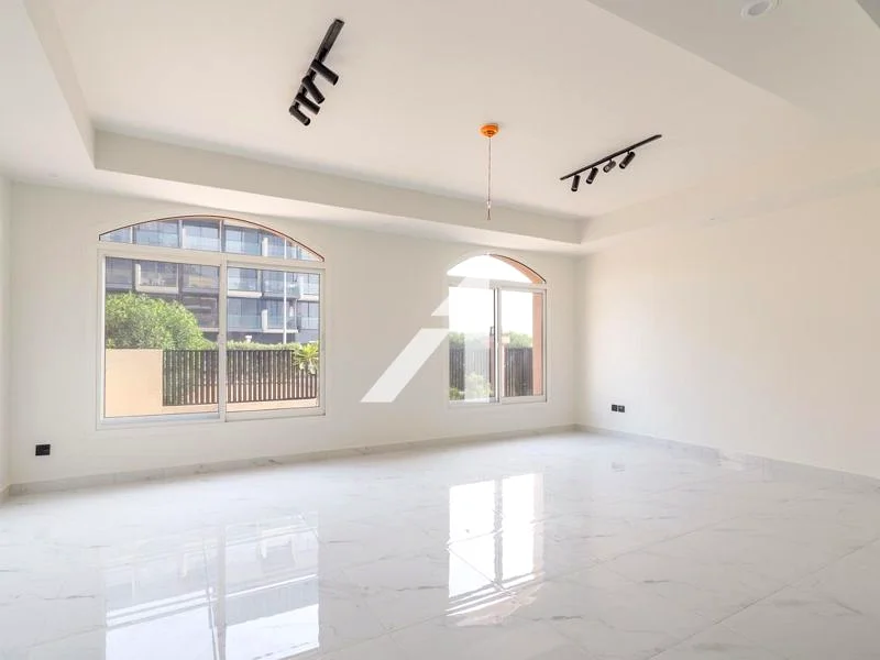 High-End Upgrades | Elegant Upgraded Home | Vacant63786538717185112