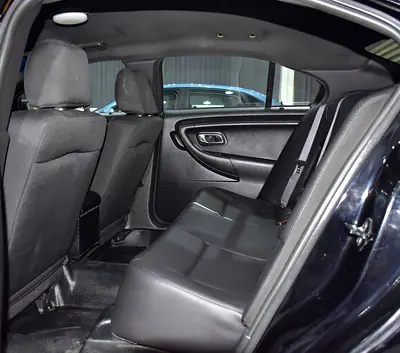 2015 FORD TAURUS 照片 15
