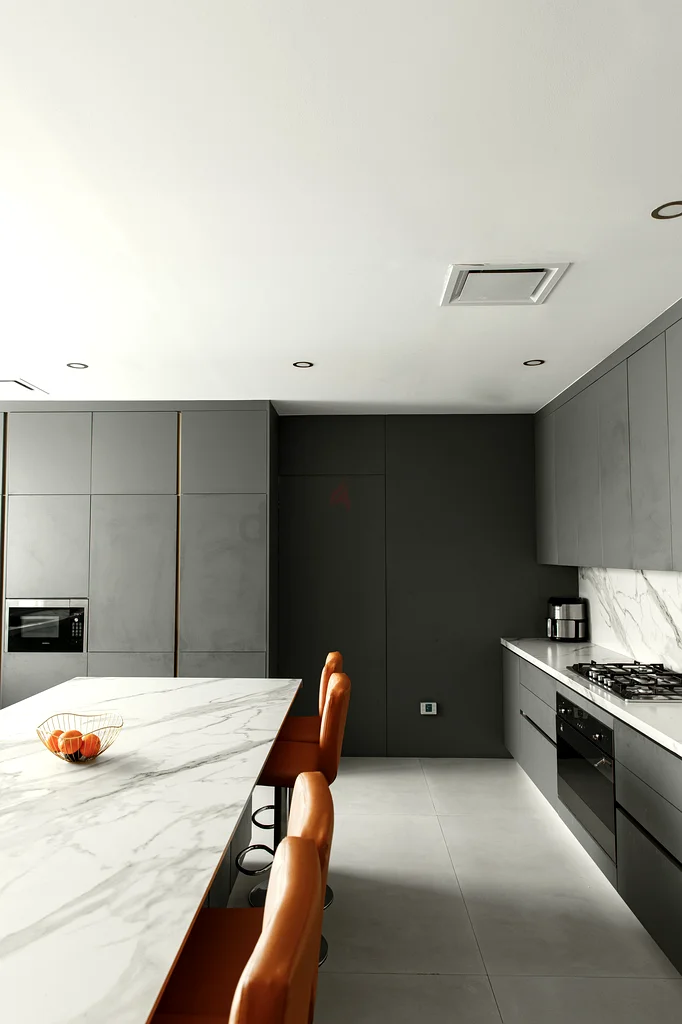 Bespoke Kitchen Cabinets | Built in Dubai | Soft-Close  Stylish63217335992961112