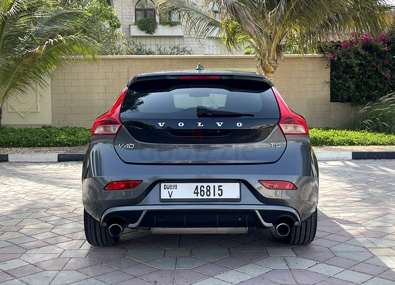 GCC VOLVO_ V40 R Design 2014 Full Option IN Good Condition63222806229378114