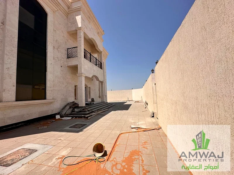 6 غرف نوم رئيسية | مع غرفة خادمة63813742550531113