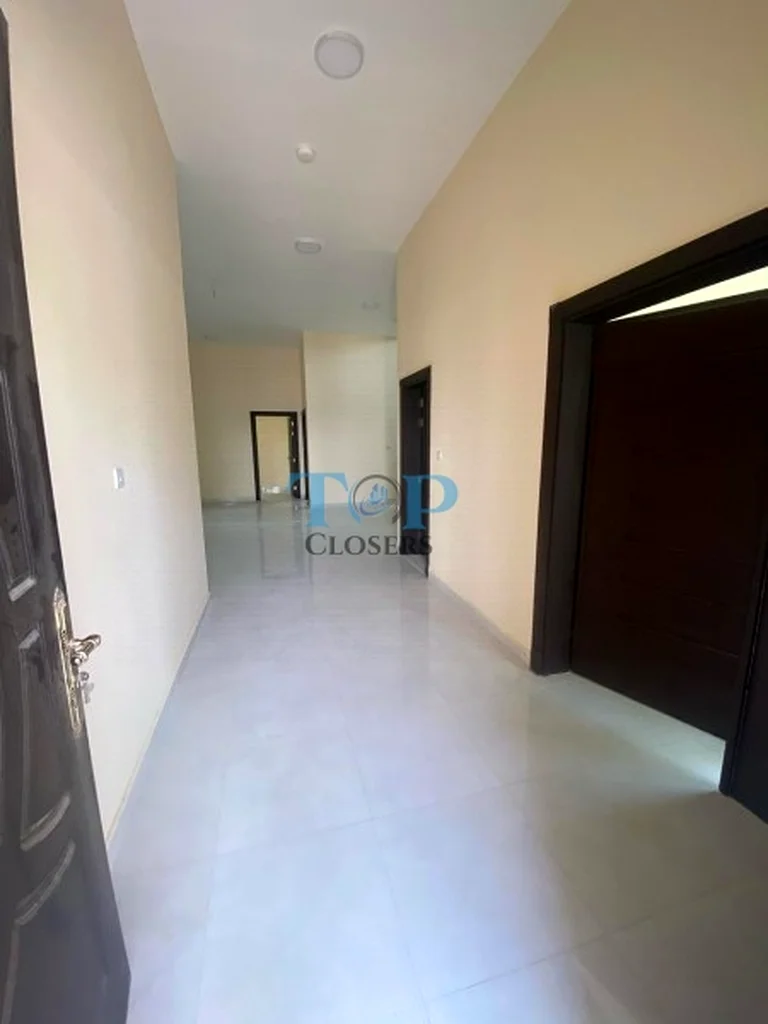 قريب من مطار العين | قريب من مخرج أبوظبي63306681000321112