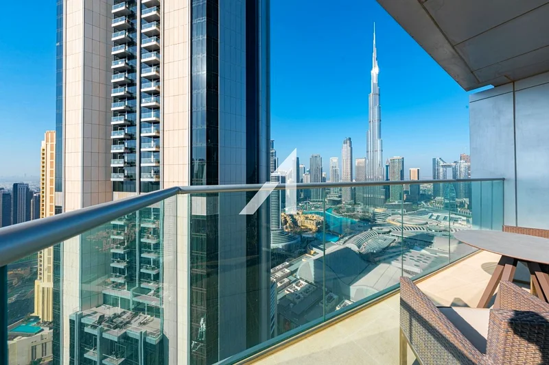 All Bills Included | High Floor 01 Series63772456577795112