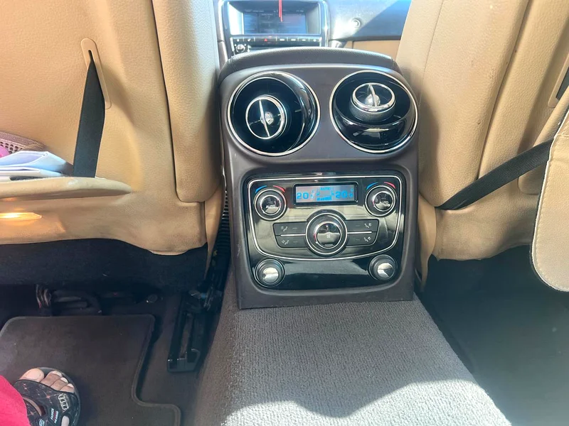 جاكوار XJL 2013 بجميع الخيارات63134988782083113