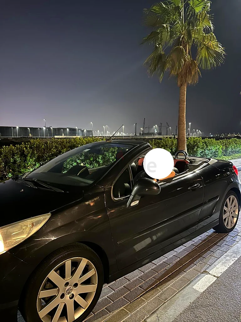 Peugeot 207cc Black 1.6 hard top convertible62930627946370112