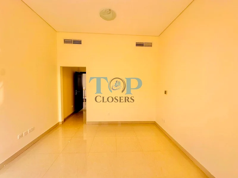 Prime Location | Neat & clean|Pool n Gym |Must See63151410438275112