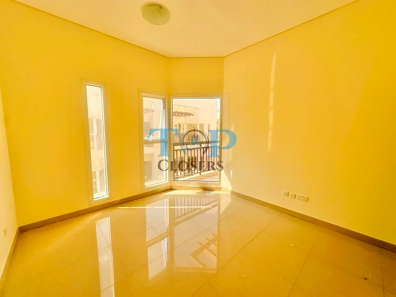Prime Location | Neat & clean|Pool n Gym |Must See63151410438275113