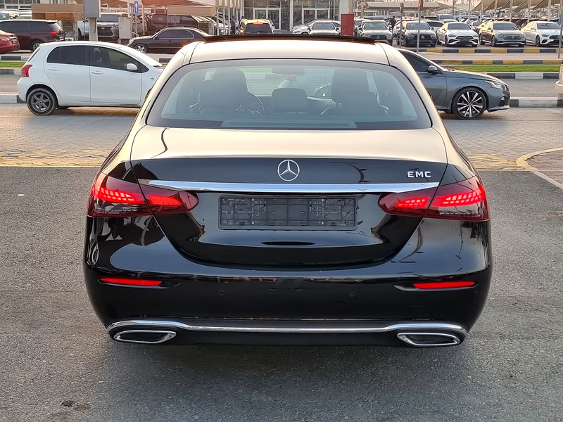 Mercedes-Benz E 300 AMG63161067304449111