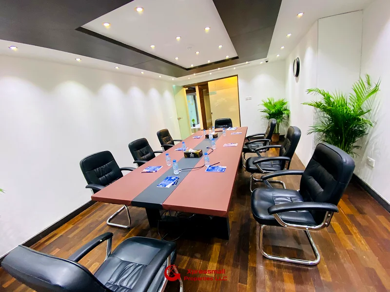 Modern office spaces tailored for your success63401965929603111