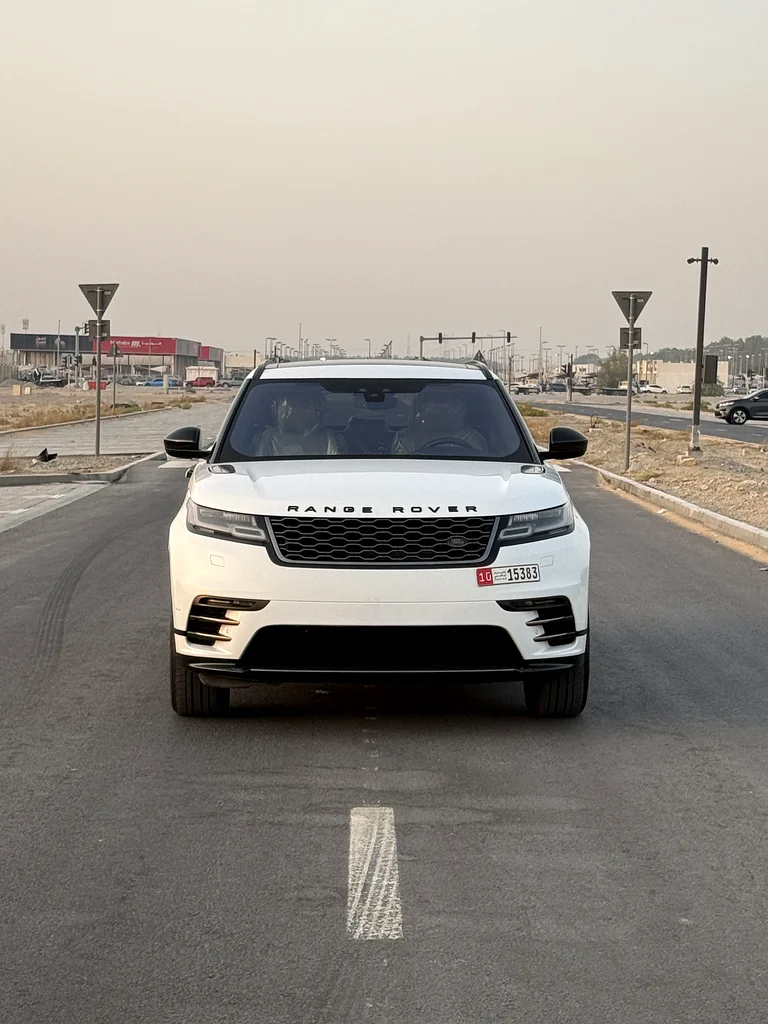 Velar 2018 R Dynamic V4 perfect condition63159256381571111
