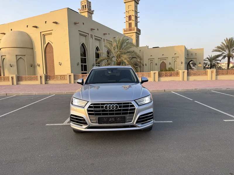 Audi Q5 2018 S LINE  top line 52,00063156039069698111