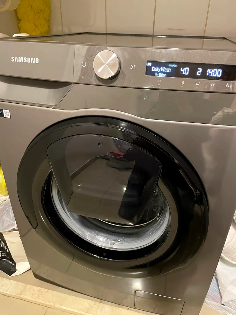 Samsung eco Bubble 10+7kg washer Dryer door in door wifi connected63259706363009111
