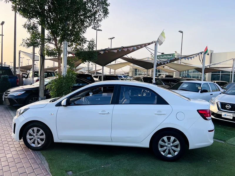 Kia pegas/Low mileage/GCc/Very clean car63151841544065112