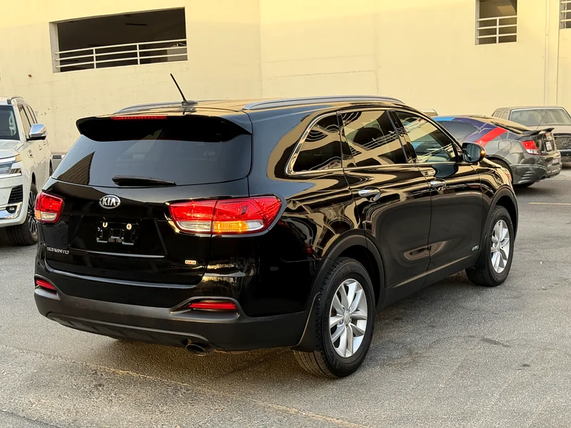 2018 KIA SORENTO LX 4x4 - 2.4L CANADA SPEC63151398031235114