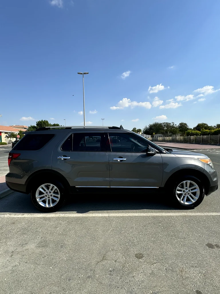 Ford Explorer GCC - No Accidents63168972368259113