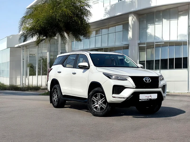 AED 1,680 PM | TOYOTA FORTUNER | 2.7 I4 EXR | GCC |COMFORTABLE DRIVE | 0% DOWNPAYMENT|ORIGINAL PAINT63166155970561112