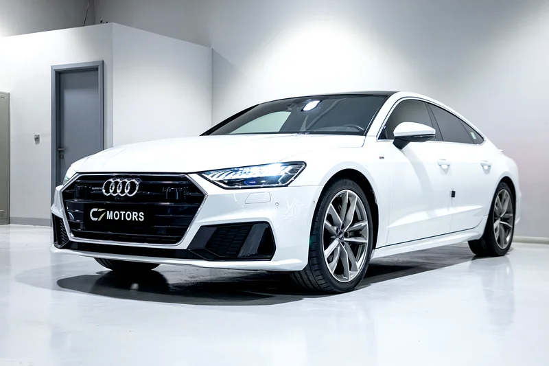 AUDI A7 55 TFSI S-Line Full Option632253137294101112