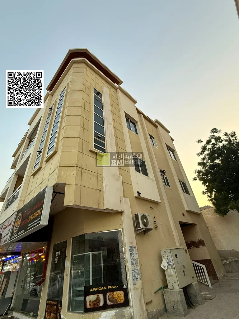 مبنى سكني تجاري في الزاوية للبيع63194581475841112