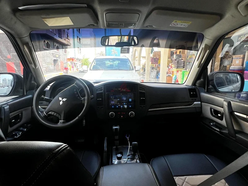 “2013 Mitsubishi Pajero 2.5L GLX | GCC Specs | 7-Seater SUV | Well-Maintained”
 “Mitsubishi Pajer63152749694083113