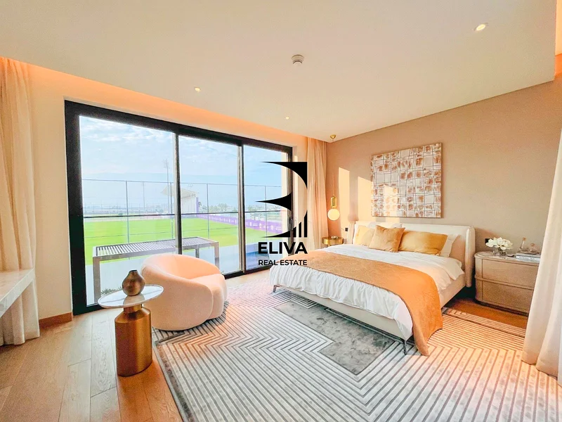 Single Row | Corner Unit | Huge Family Home63172204394241114
